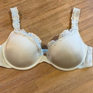 Betsey Johnson Bra